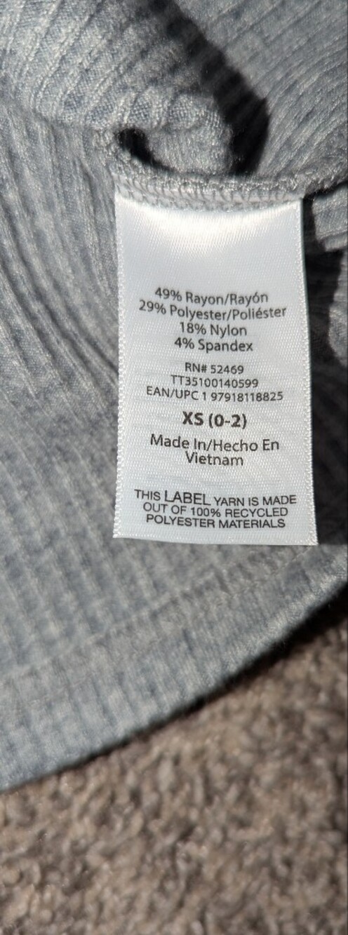 4 Long Sleeves Bundle - Picture 5 of 9